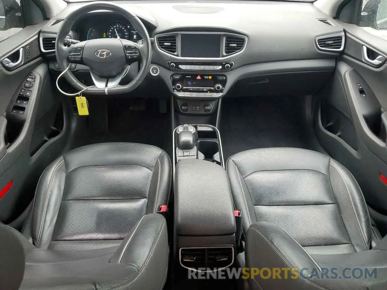 8 Photograph of a damaged car KMHC05LH5KU050010 HYUNDAI IONIQ 2019