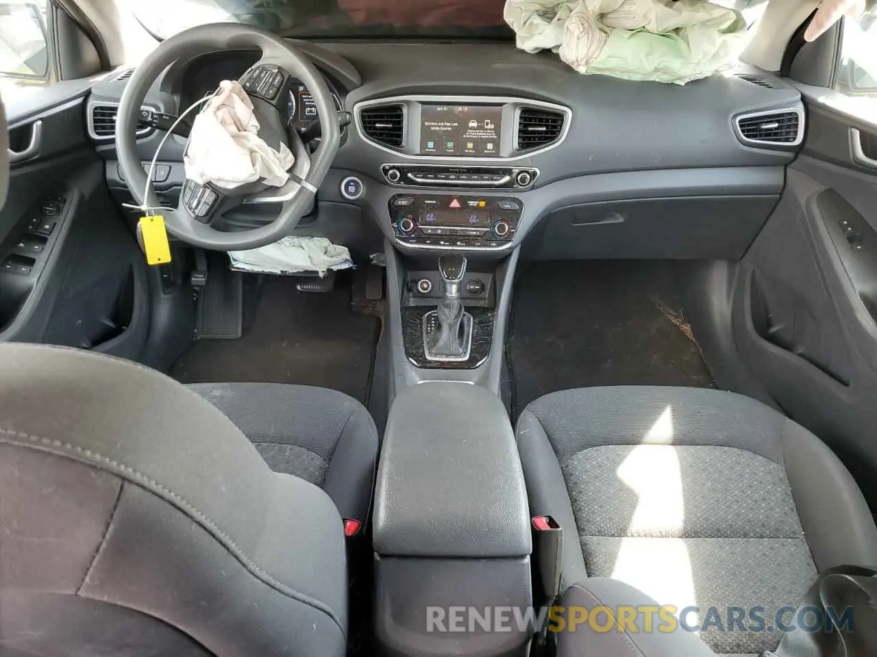 8 Photograph of a damaged car KMHC65LC0KU134755 HYUNDAI IONIQ 2019