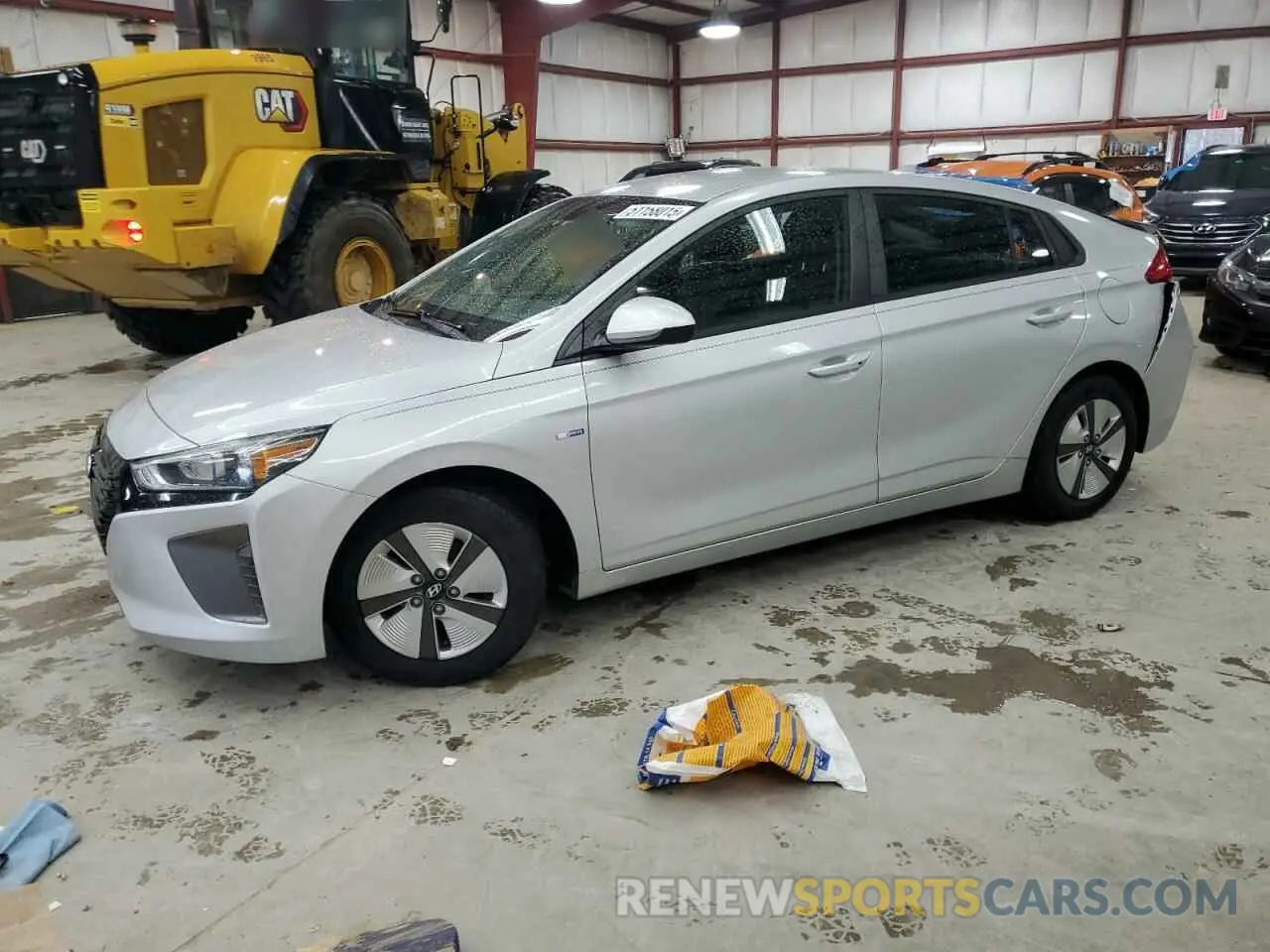 1 Photograph of a damaged car KMHC65LC3KU109770 HYUNDAI IONIQ 2019