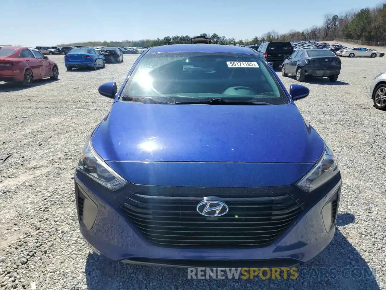5 Photograph of a damaged car KMHC65LC3KU168835 HYUNDAI IONIQ 2019
