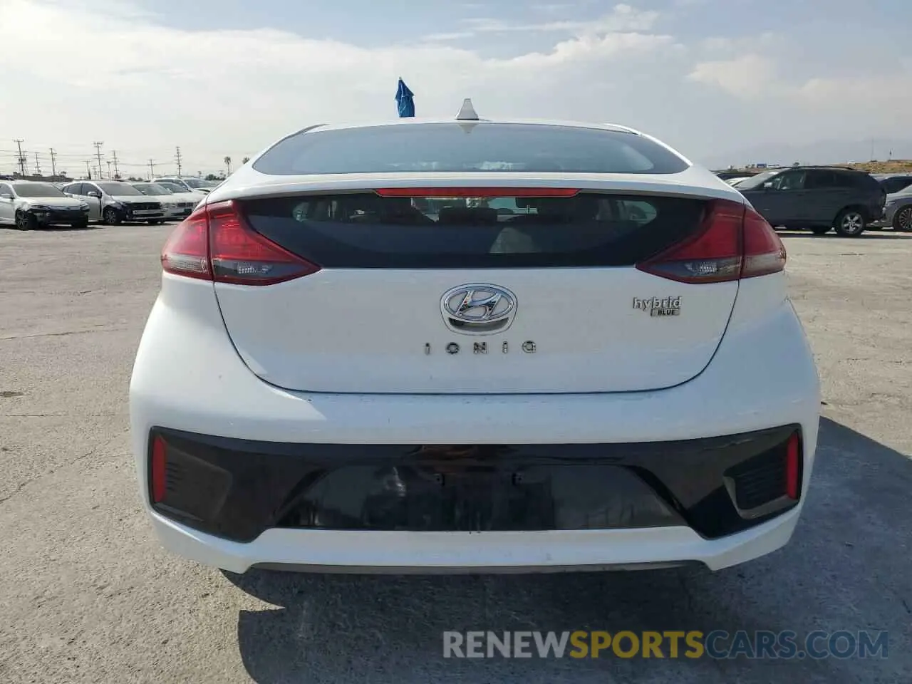 6 Photograph of a damaged car KMHC65LC4KU178841 HYUNDAI IONIQ 2019