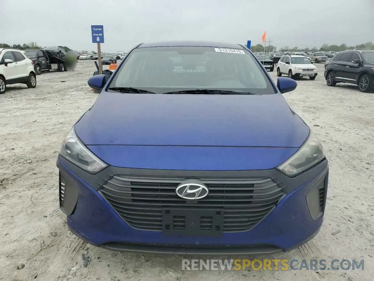 5 Photograph of a damaged car KMHC65LC7KU176033 HYUNDAI IONIQ 2019