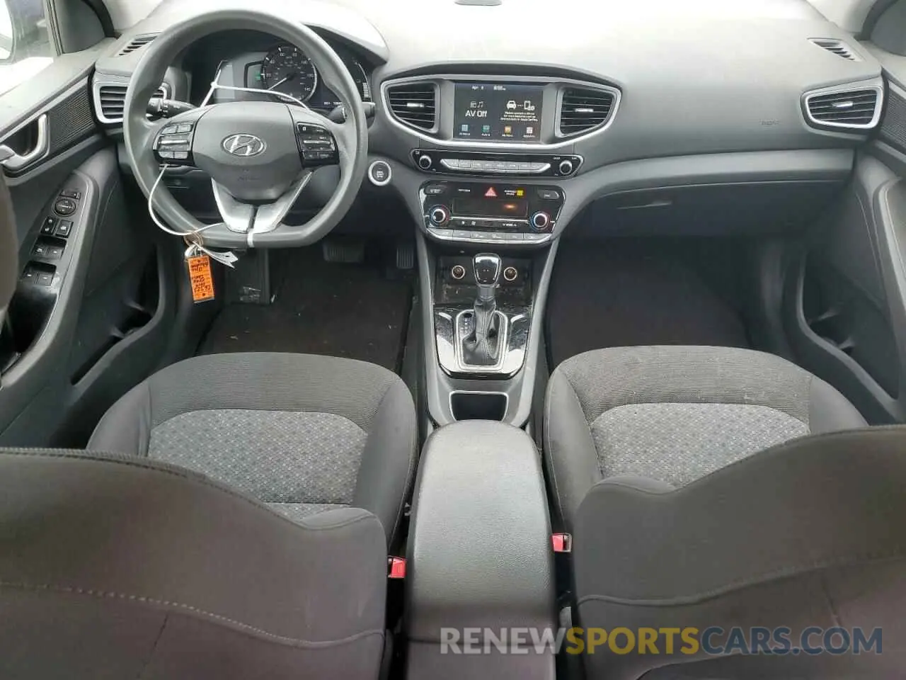 8 Photograph of a damaged car KMHC65LC7KU176033 HYUNDAI IONIQ 2019