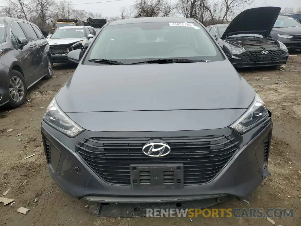 5 Photograph of a damaged car KMHC65LCXKU179654 HYUNDAI IONIQ 2019