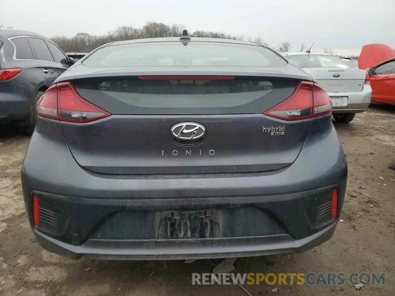 6 Photograph of a damaged car KMHC65LCXKU179654 HYUNDAI IONIQ 2019