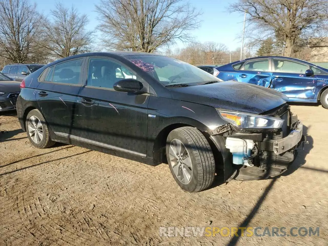 4 Photograph of a damaged car KMHC65LD2KU164901 HYUNDAI IONIQ 2019