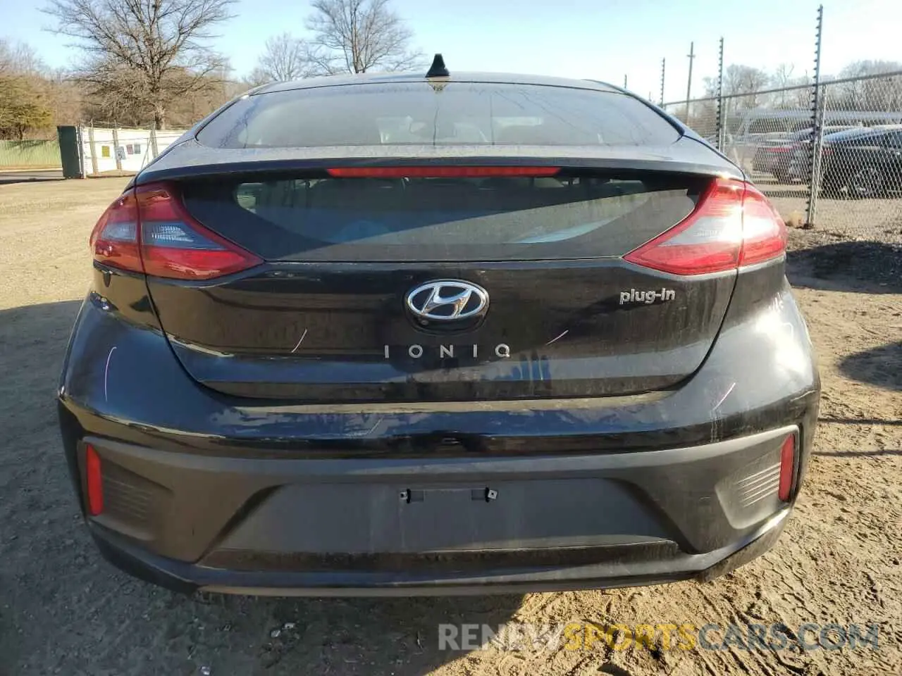 6 Photograph of a damaged car KMHC65LD2KU164901 HYUNDAI IONIQ 2019