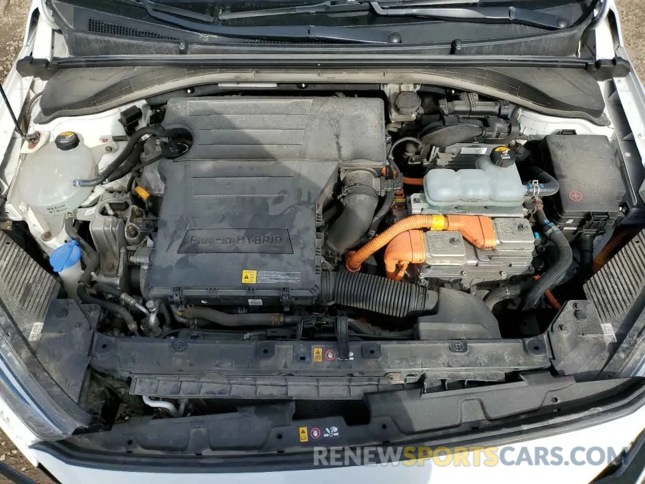 11 Photograph of a damaged car KMHC65LD8KU107201 HYUNDAI IONIQ 2019