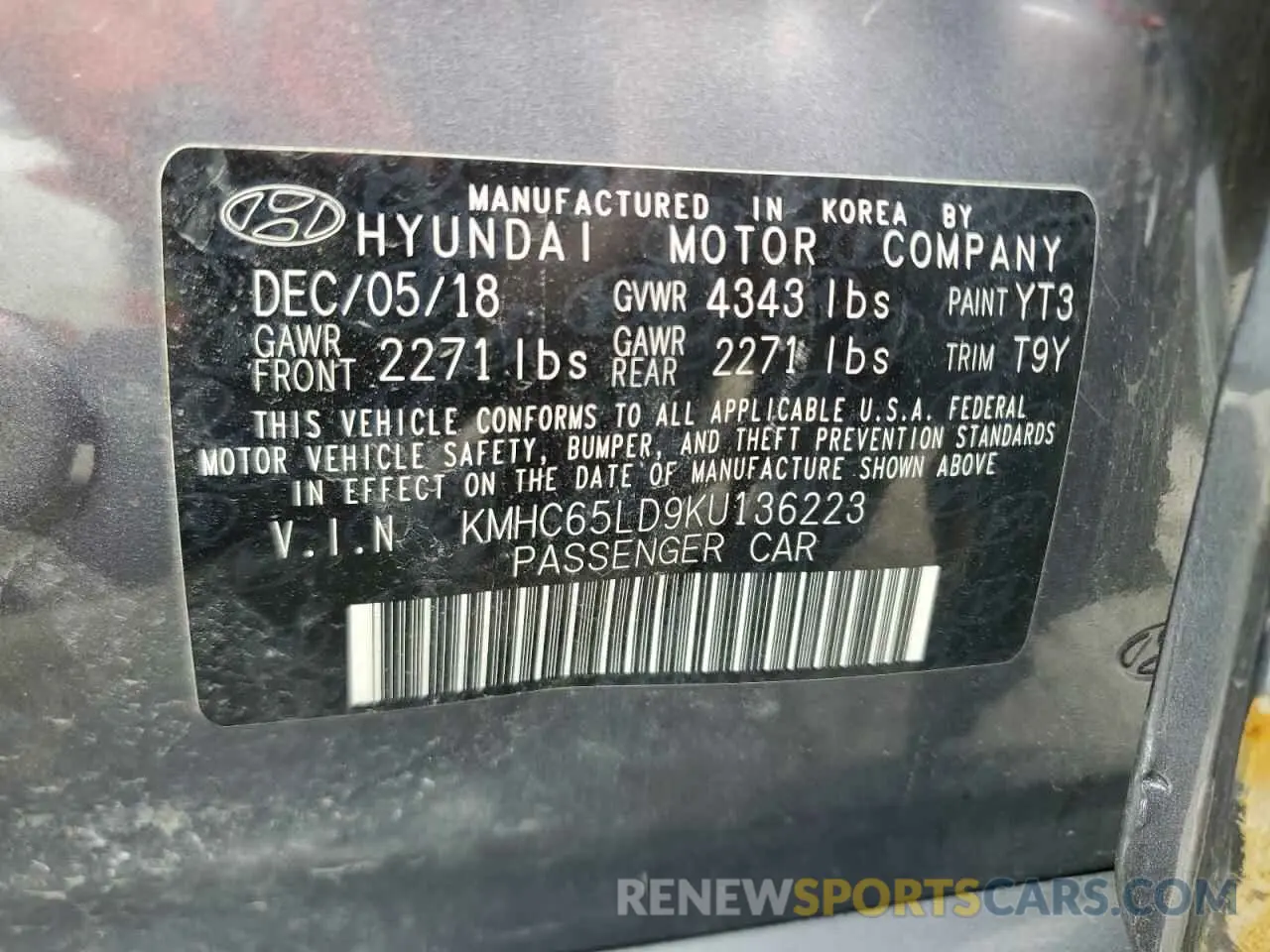12 Photograph of a damaged car KMHC65LD9KU136223 HYUNDAI IONIQ 2019