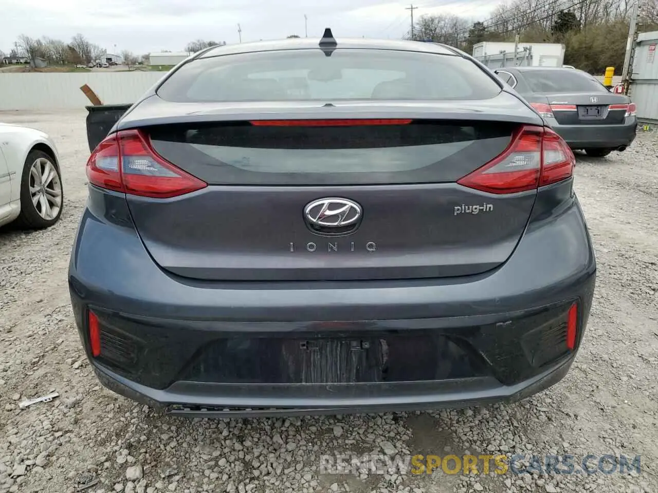 6 Photograph of a damaged car KMHC65LD9KU136223 HYUNDAI IONIQ 2019