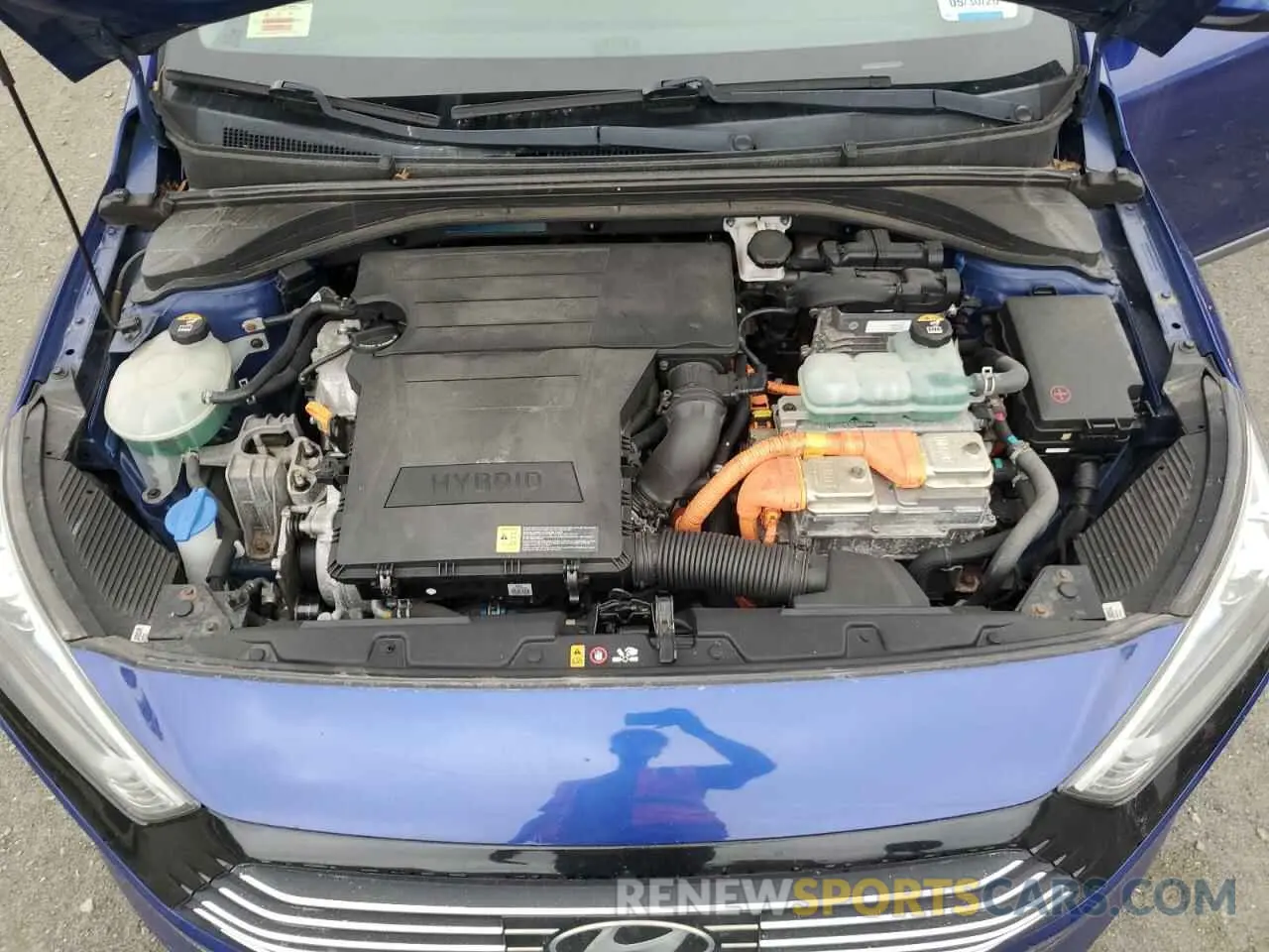 11 Photograph of a damaged car KMHC75LC0KU140584 HYUNDAI IONIQ 2019