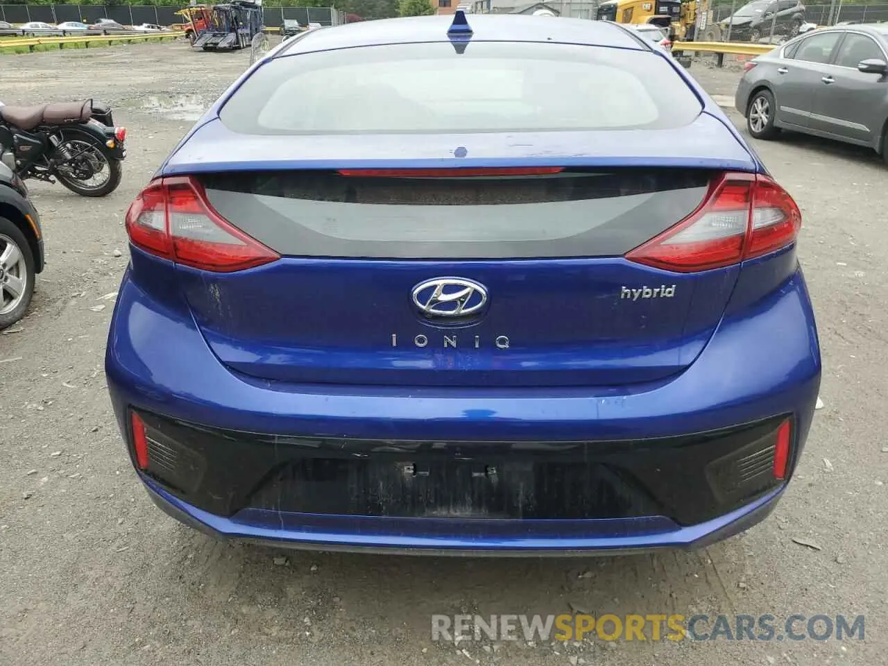6 Photograph of a damaged car KMHC75LC0KU140584 HYUNDAI IONIQ 2019