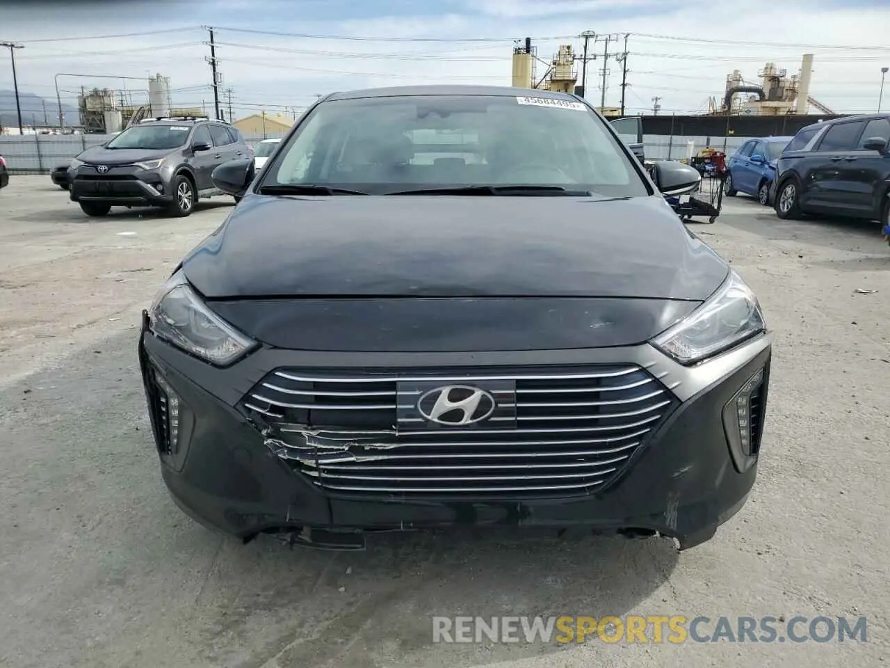 5 Photograph of a damaged car KMHC75LC1KU127889 HYUNDAI IONIQ 2019