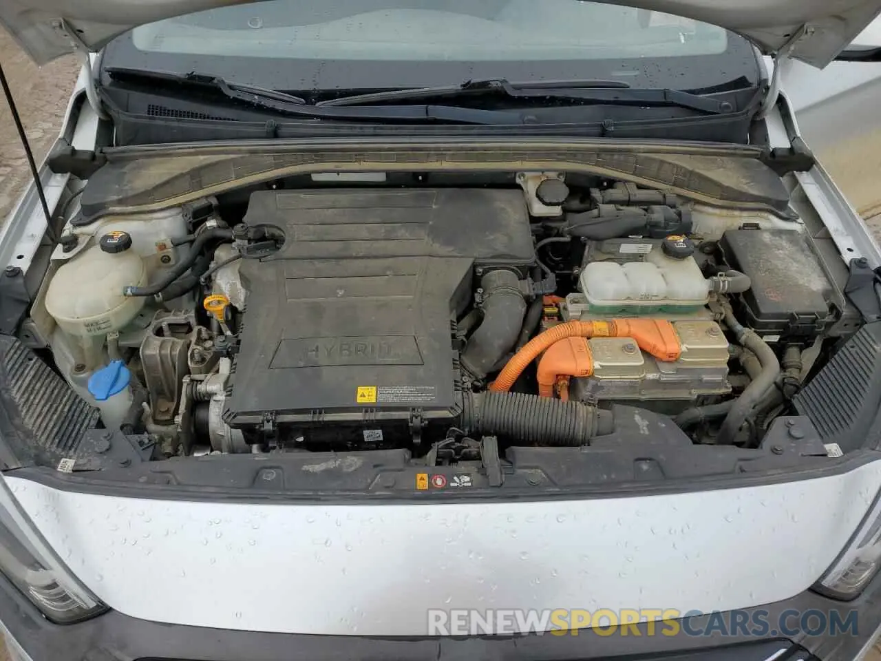11 Photograph of a damaged car KMHC75LC3KU137470 HYUNDAI IONIQ 2019