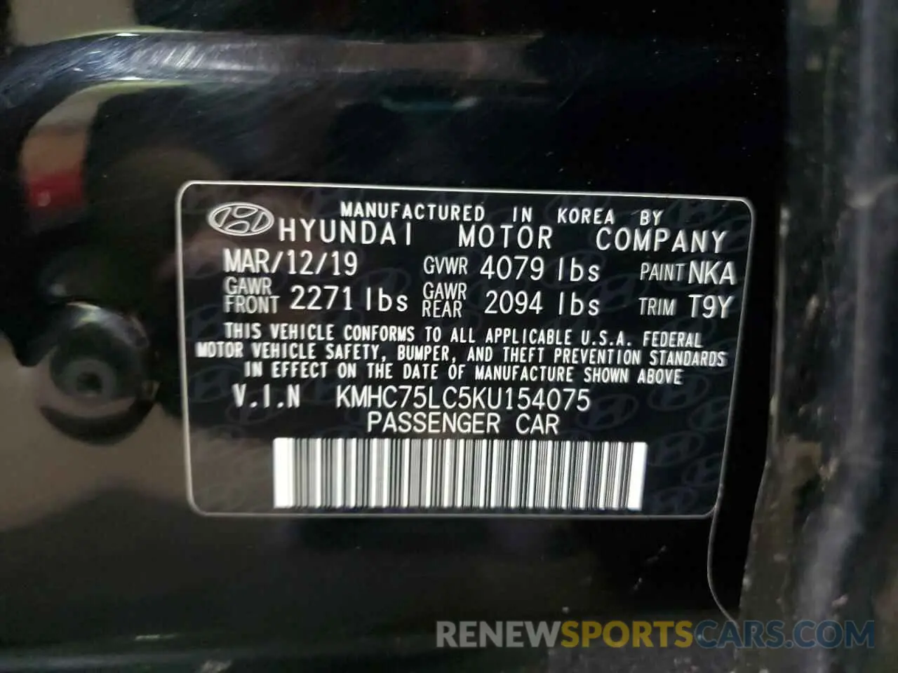 12 Photograph of a damaged car KMHC75LC5KU154075 HYUNDAI IONIQ 2019
