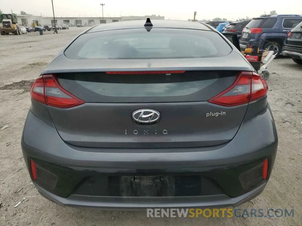 6 Photograph of a damaged car KMHC75LD0KU172590 HYUNDAI IONIQ 2019