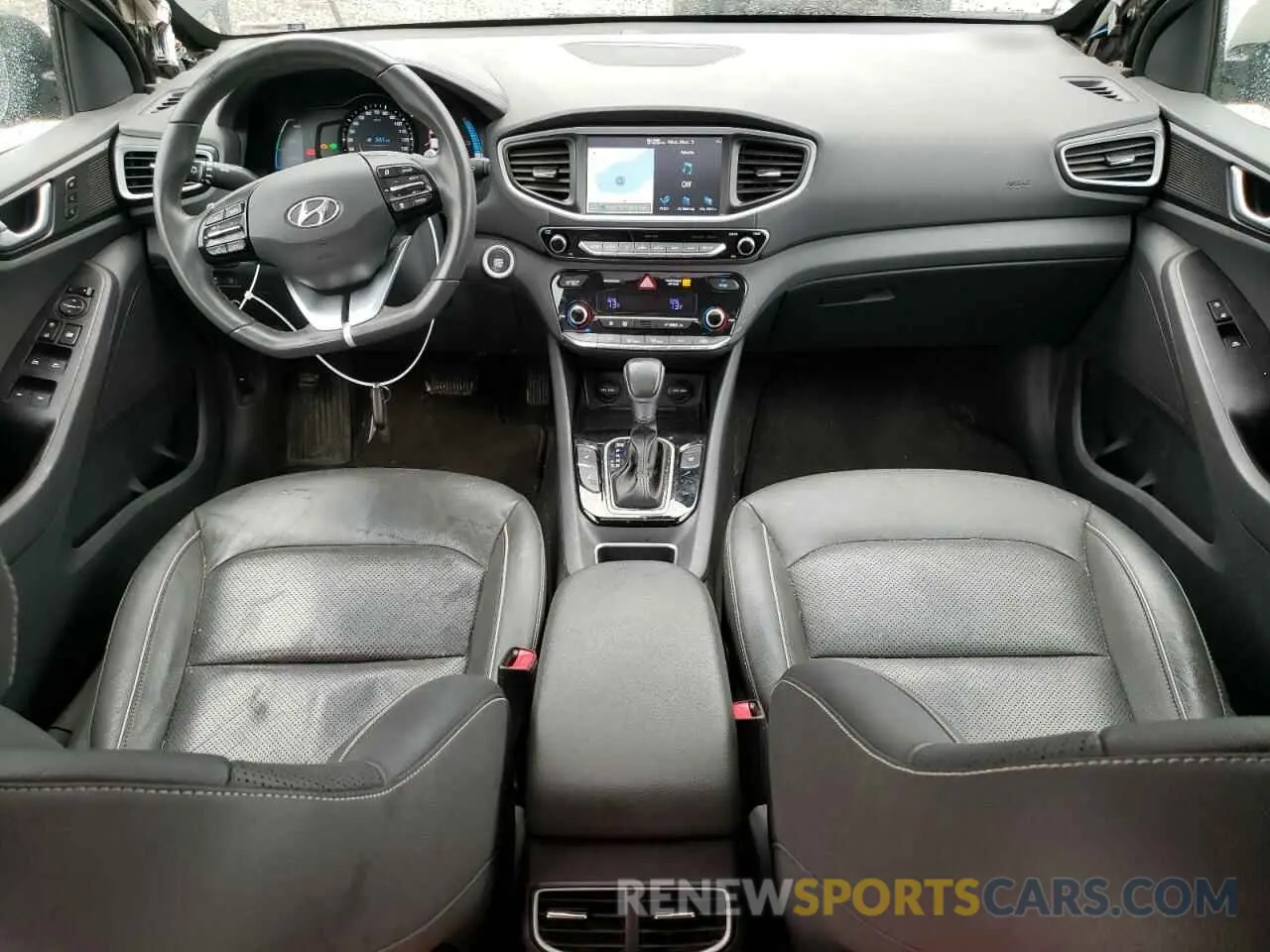 8 Photograph of a damaged car KMHC75LD4KU161835 HYUNDAI IONIQ 2019