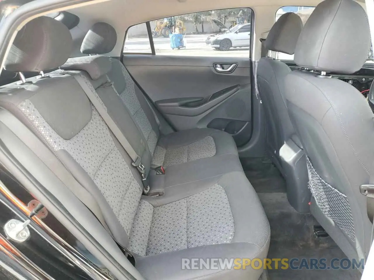 11 Photograph of a damaged car KMHC75LH6KU044387 HYUNDAI IONIQ 2019