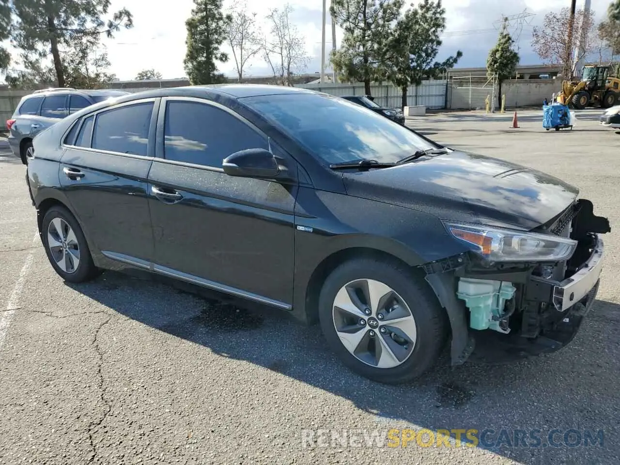 4 Photograph of a damaged car KMHC75LH6KU044387 HYUNDAI IONIQ 2019