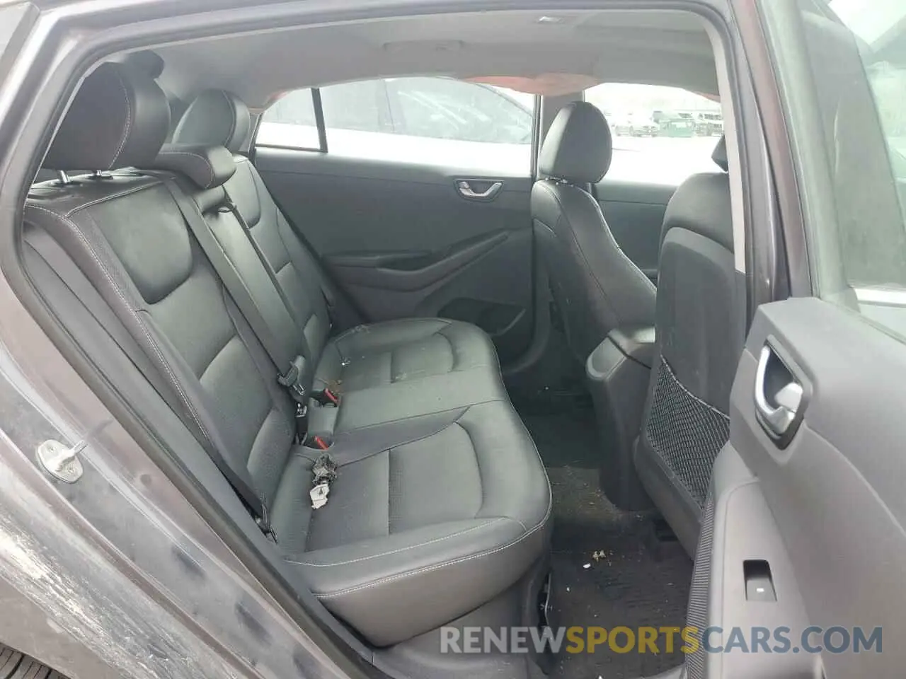 10 Photograph of a damaged car KMHC85LCXKU142629 HYUNDAI IONIQ 2019