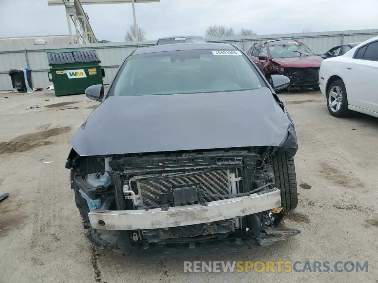 5 Photograph of a damaged car KMHC85LCXKU142629 HYUNDAI IONIQ 2019
