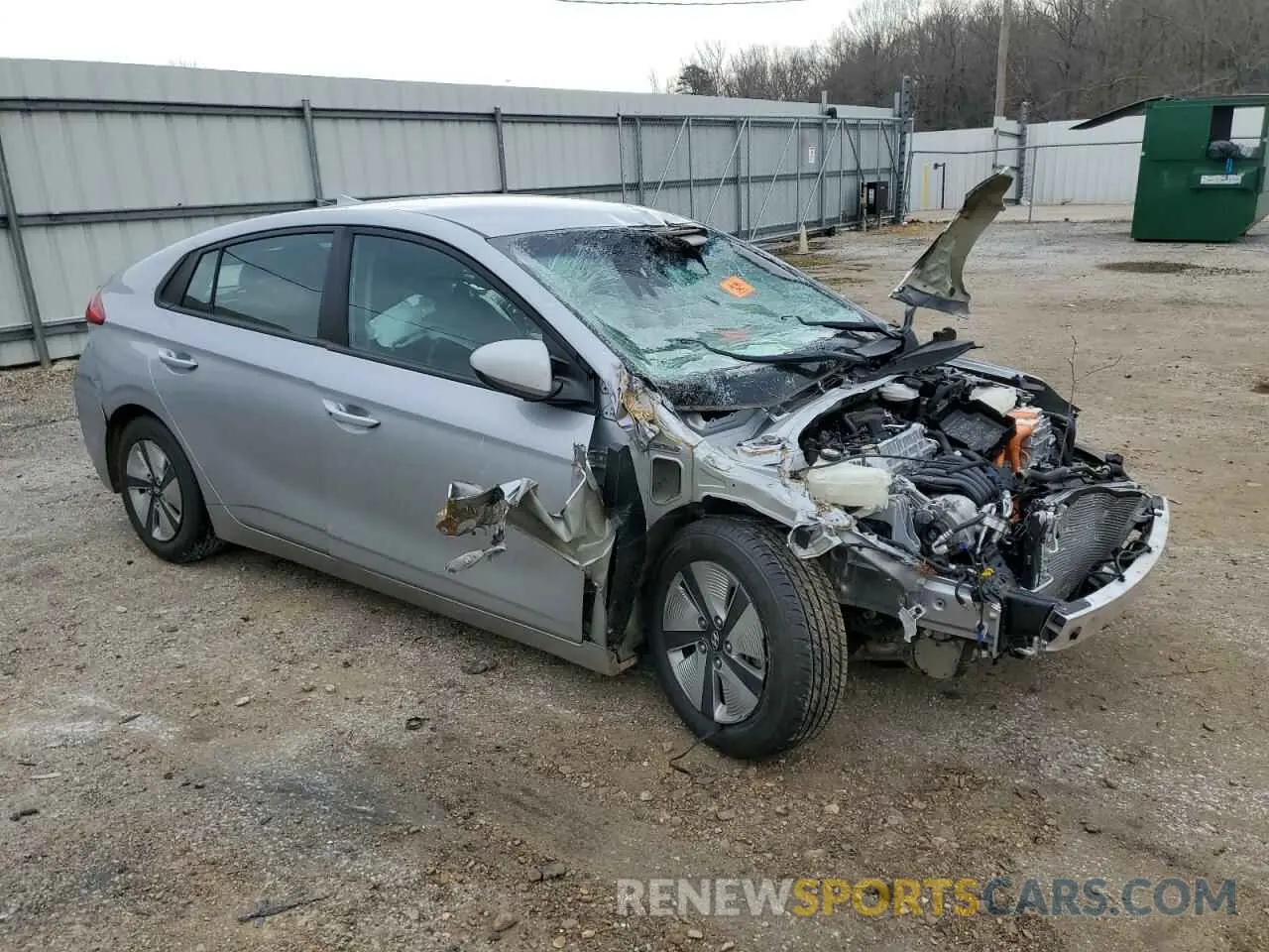 4 Photograph of a damaged car KMHC65LC1LU210839 HYUNDAI IONIQ 2020