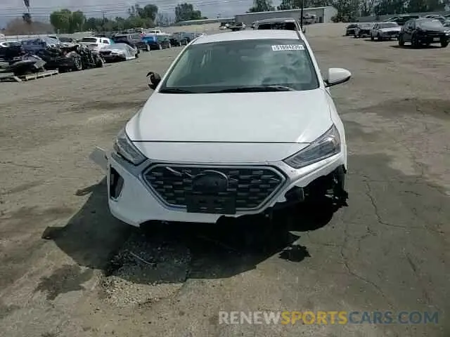 11 Photograph of a damaged car KMHC65LC1LU234347 HYUNDAI IONIQ 2020