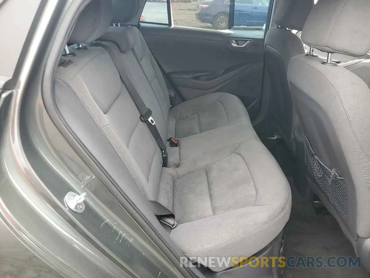 10 Photograph of a damaged car KMHC65LC2LU226385 HYUNDAI IONIQ 2020