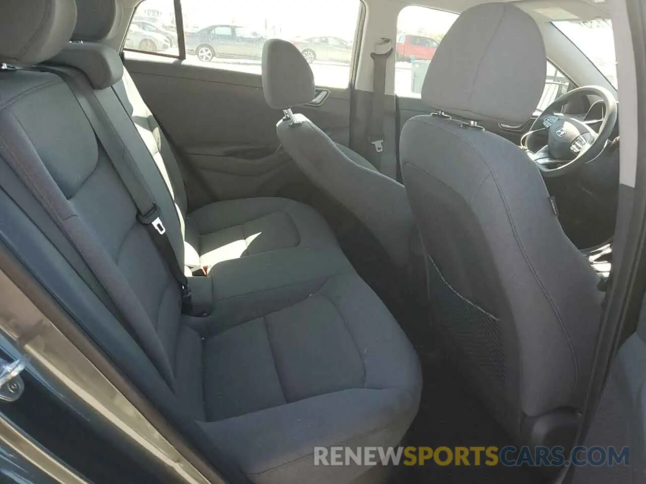 10 Photograph of a damaged car KMHC65LC4LU230826 HYUNDAI IONIQ 2020