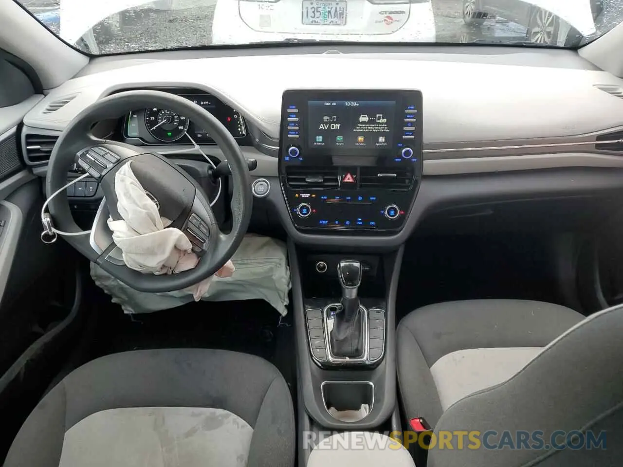 8 Photograph of a damaged car KMHC65LC5LU234609 HYUNDAI IONIQ 2020