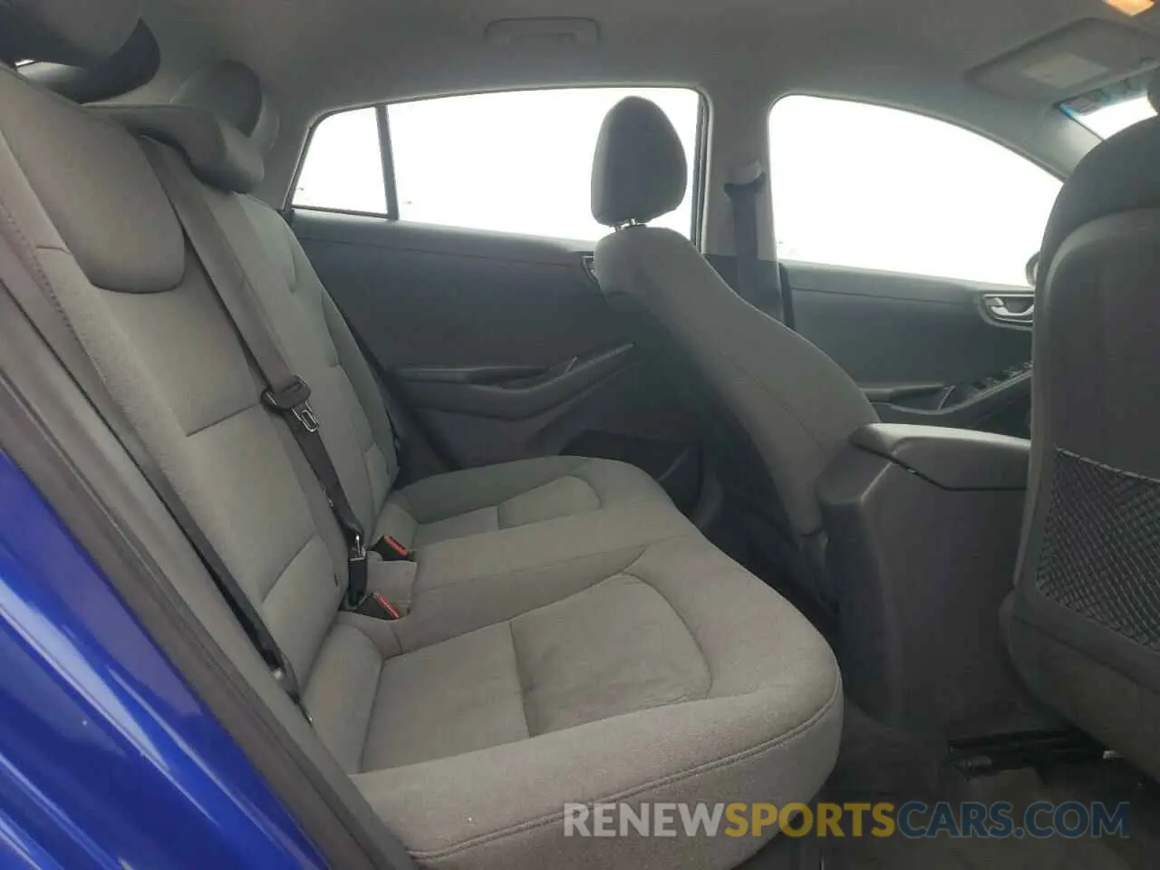 11 Photograph of a damaged car KMHC65LC6LU242816 HYUNDAI IONIQ 2020