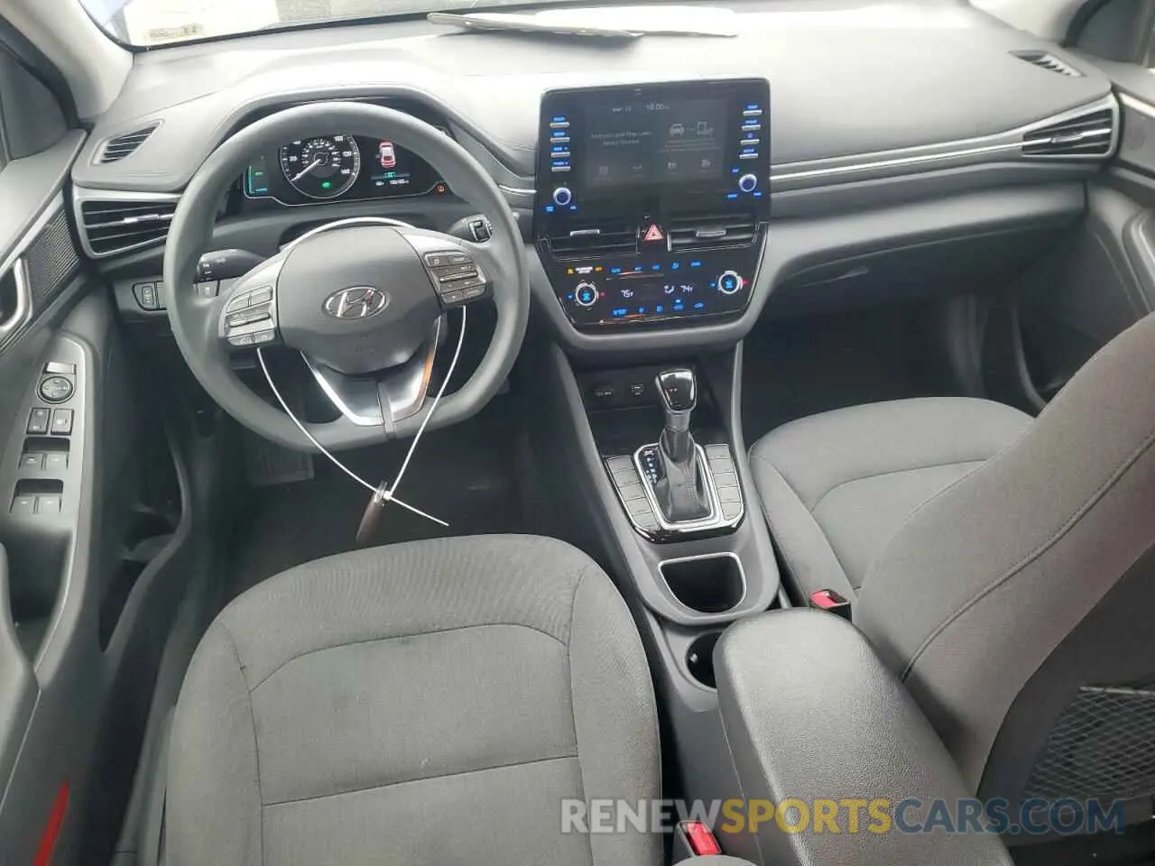 8 Photograph of a damaged car KMHC65LC6LU242816 HYUNDAI IONIQ 2020