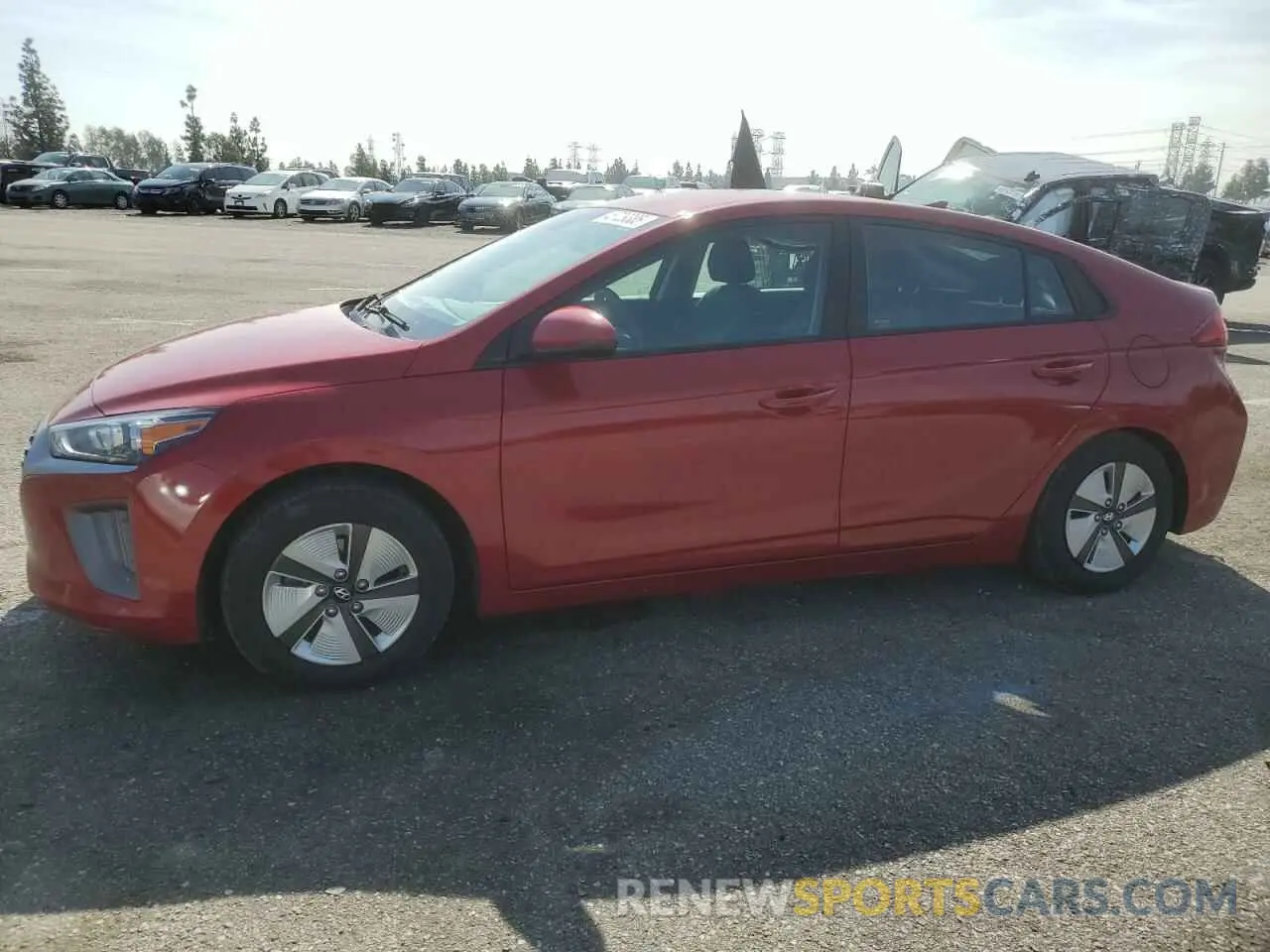 1 Photograph of a damaged car KMHC65LC7LU225927 HYUNDAI IONIQ 2020