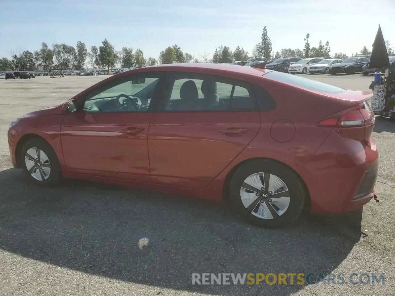 2 Photograph of a damaged car KMHC65LC7LU225927 HYUNDAI IONIQ 2020