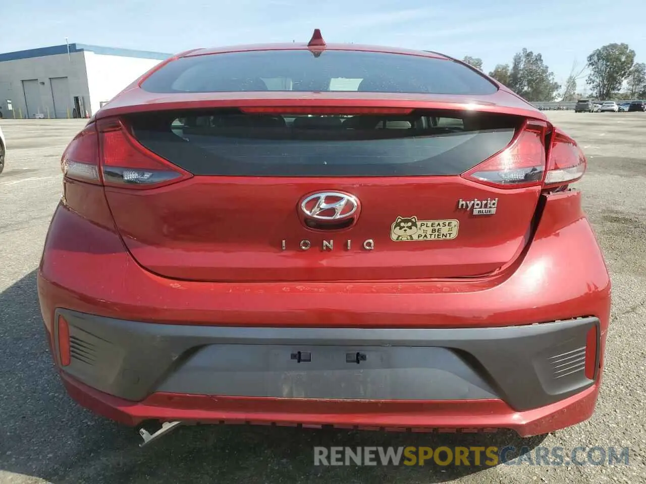 6 Photograph of a damaged car KMHC65LC7LU225927 HYUNDAI IONIQ 2020