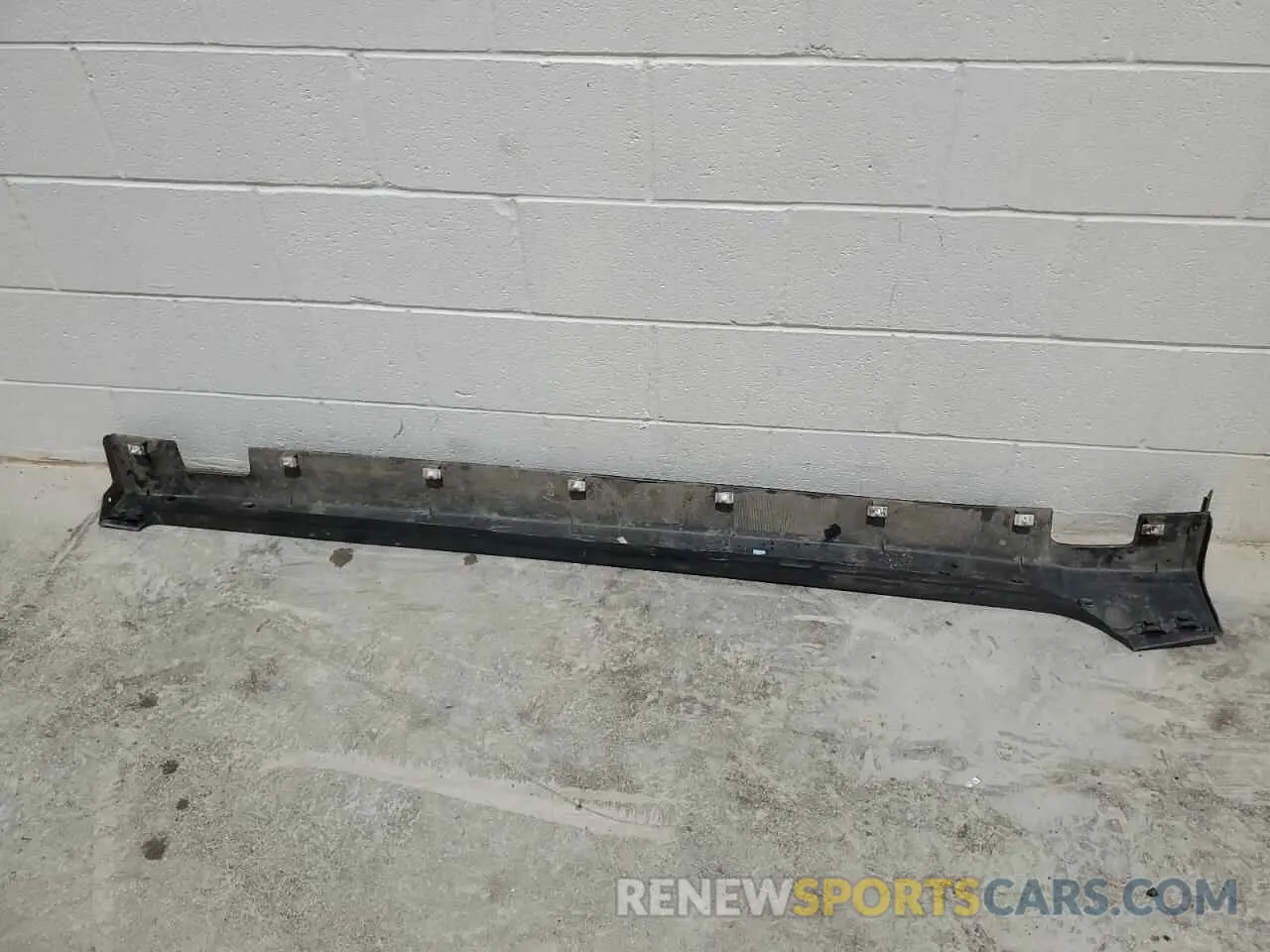 12 Photograph of a damaged car KMHC65LC8LU186345 HYUNDAI IONIQ 2020