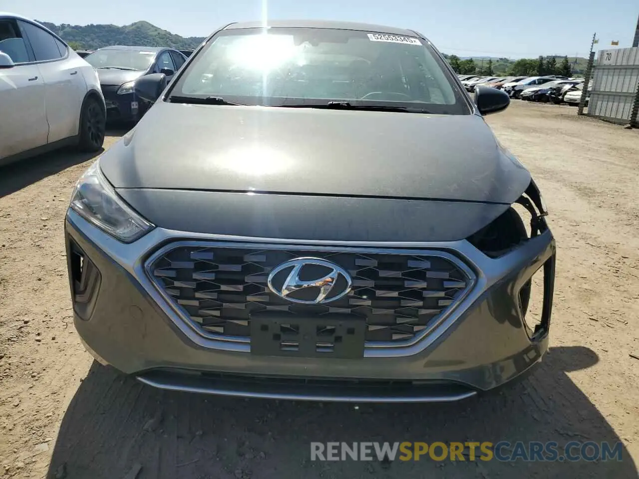 5 Photograph of a damaged car KMHC65LCXLU227347 HYUNDAI IONIQ 2020