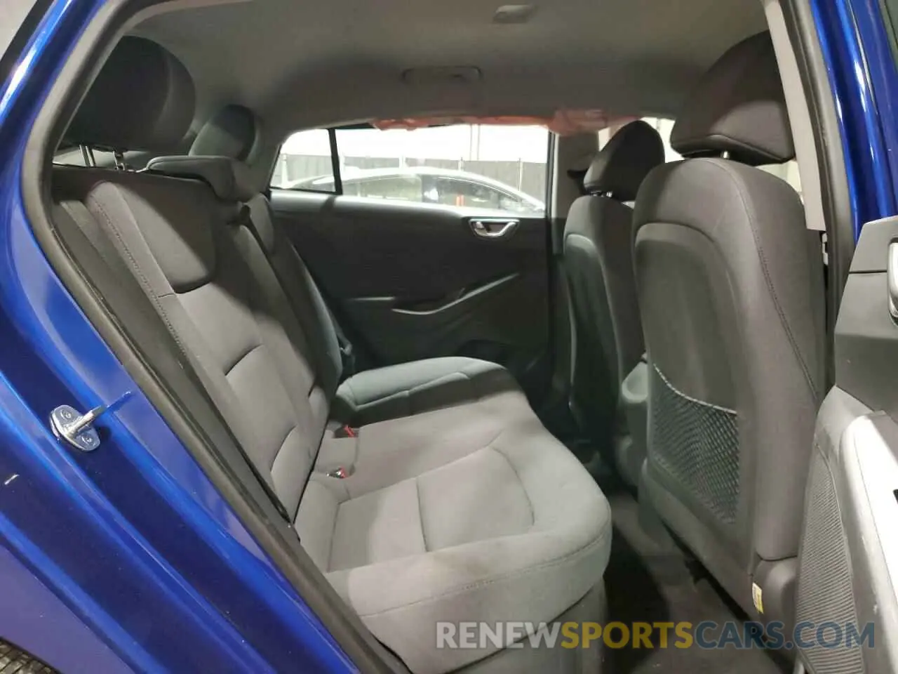 10 Photograph of a damaged car KMHC65LD7LU226181 HYUNDAI IONIQ 2020