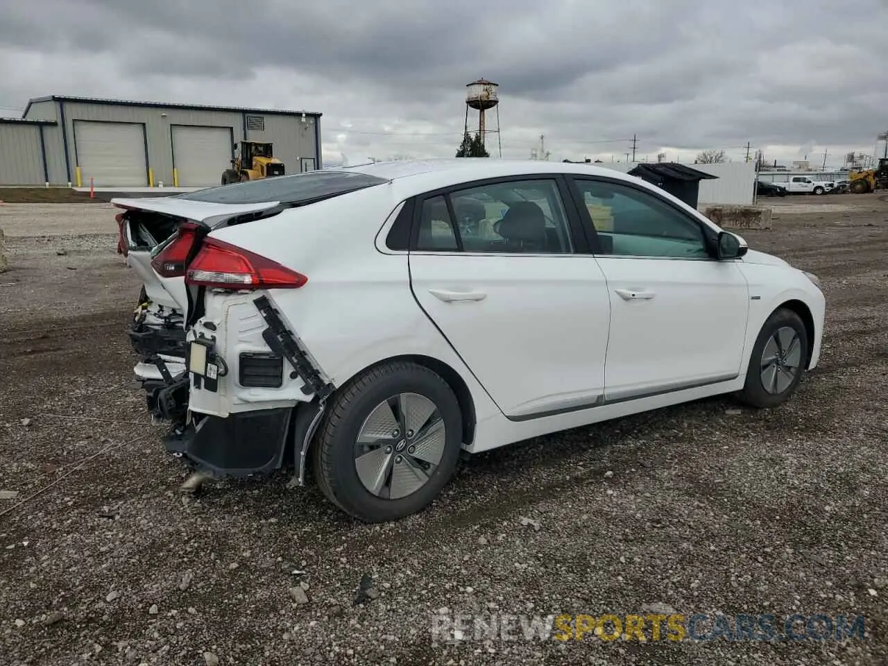 3 Photograph of a damaged car KMHC75LC1LU221370 HYUNDAI IONIQ 2020