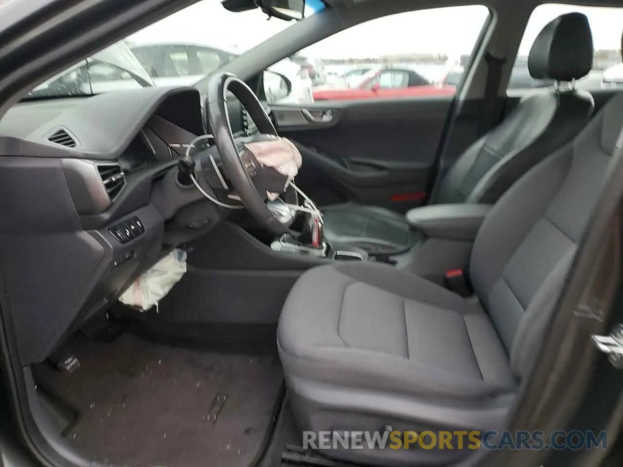 7 Photograph of a damaged car KMHC75LC2LU234192 HYUNDAI IONIQ 2020