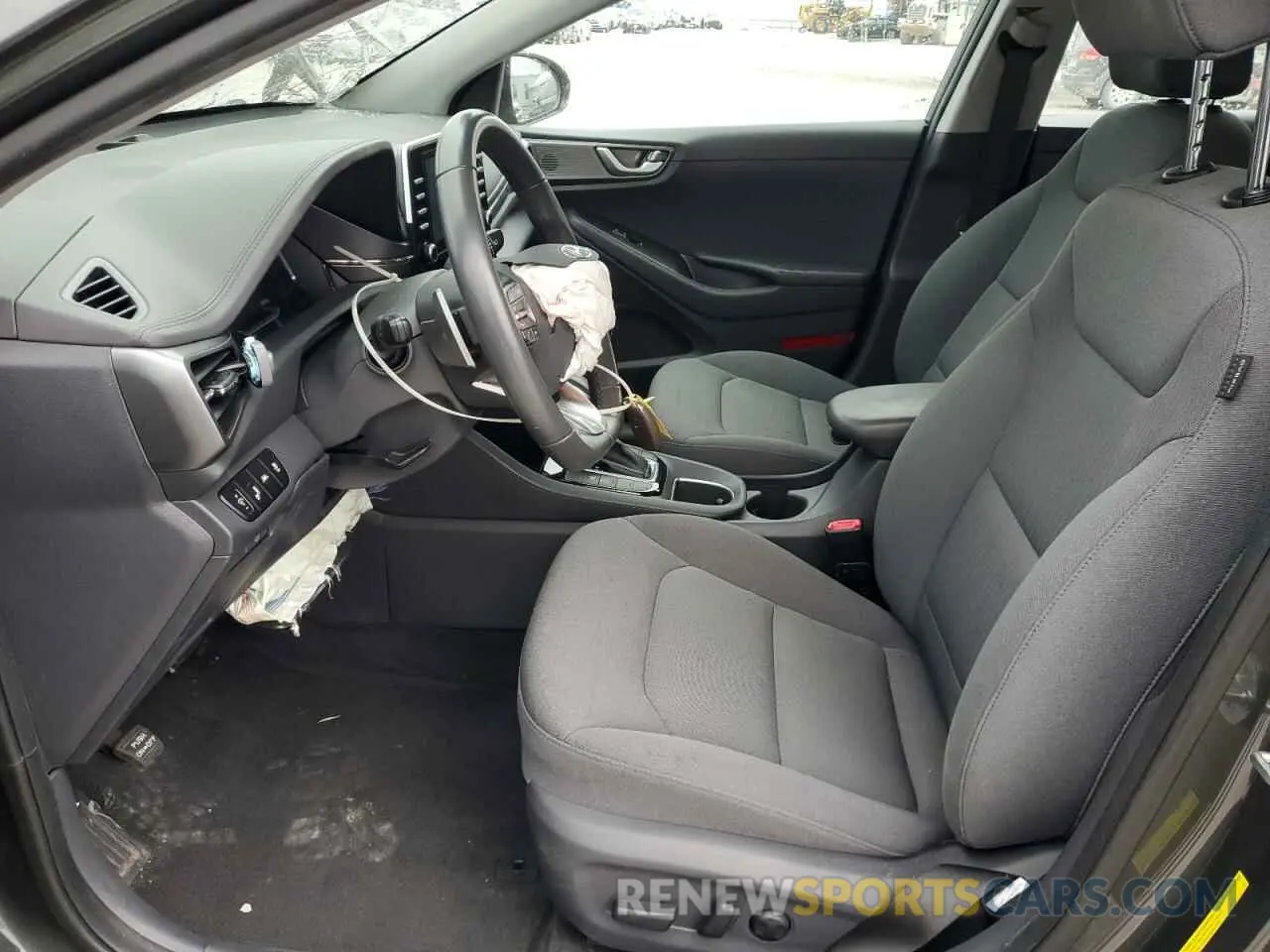 7 Photograph of a damaged car KMHC75LC6LU232638 HYUNDAI IONIQ 2020