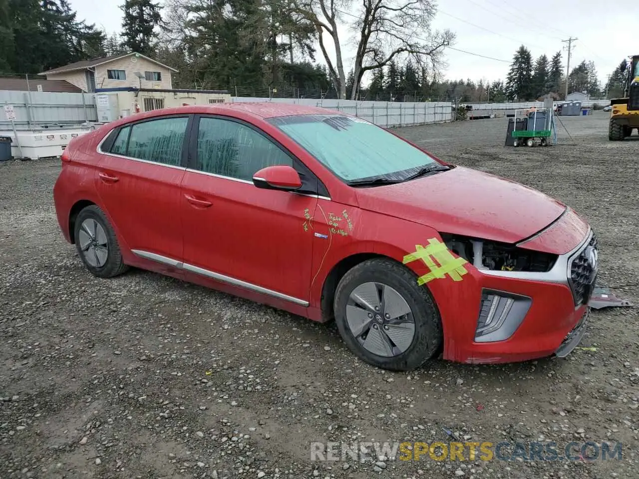 4 Photograph of a damaged car KMHC75LC6LU235426 HYUNDAI IONIQ 2020