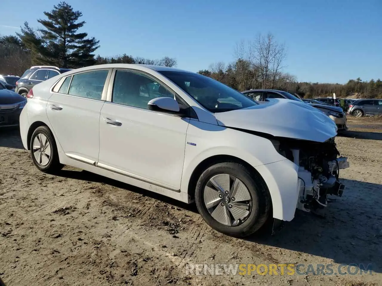 4 Photograph of a damaged car KMHC75LC7LU228016 HYUNDAI IONIQ 2020