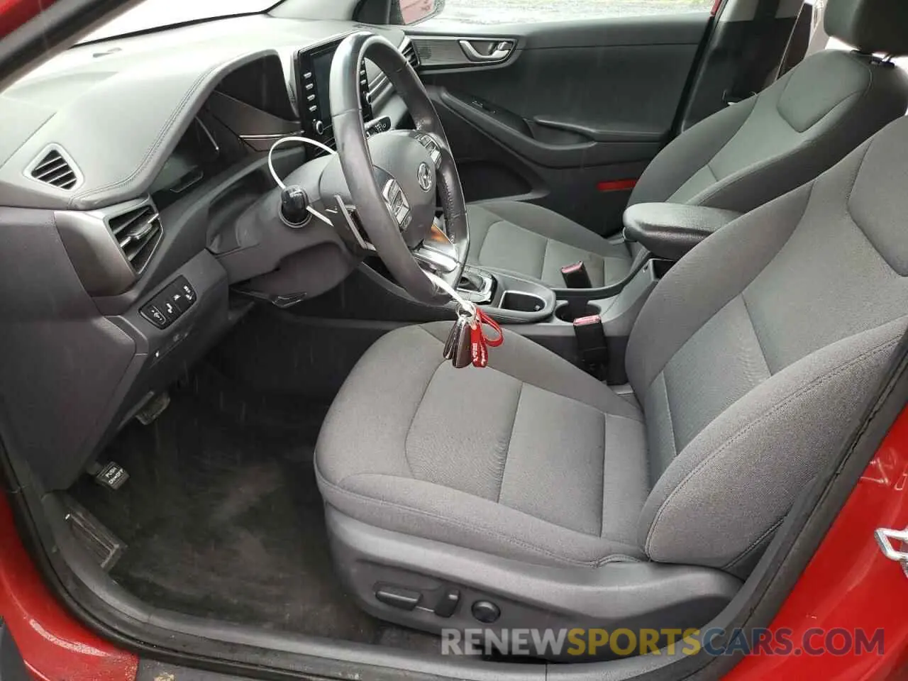 7 Photograph of a damaged car KMHC75LC9LU200914 HYUNDAI IONIQ 2020