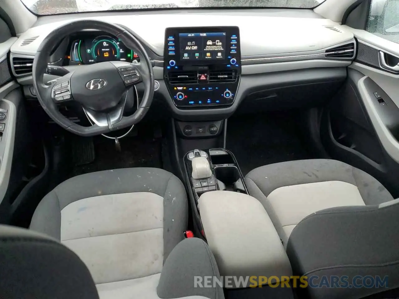 8 Photograph of a damaged car KMHC75LJ4LU072984 HYUNDAI IONIQ 2020