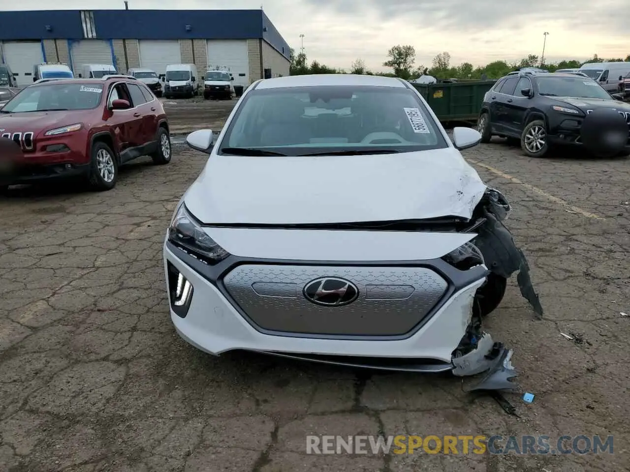 5 Photograph of a damaged car KMHC75LJ5LU060827 HYUNDAI IONIQ 2020