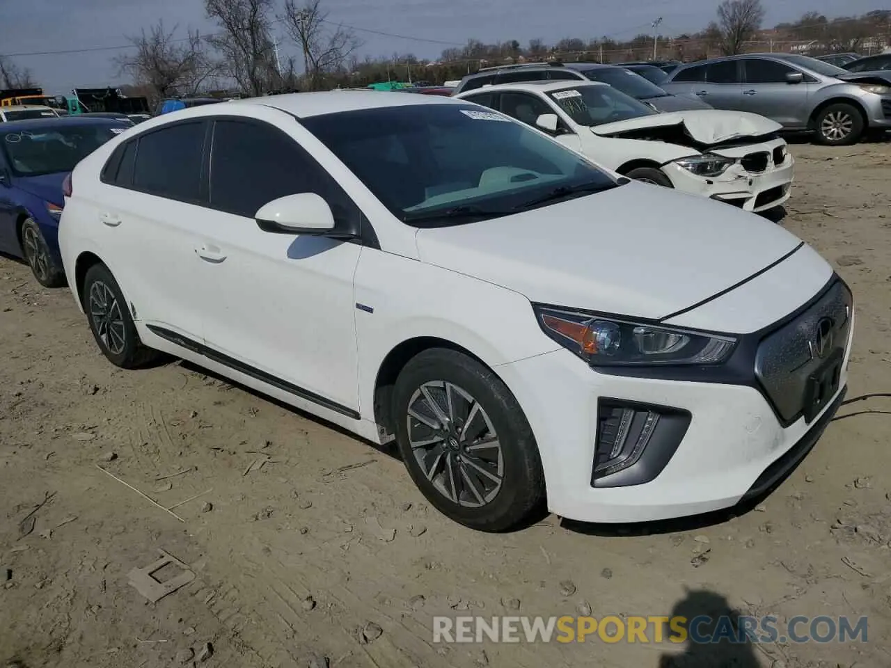 4 Photograph of a damaged car KMHC75LJ6LU071691 HYUNDAI IONIQ 2020