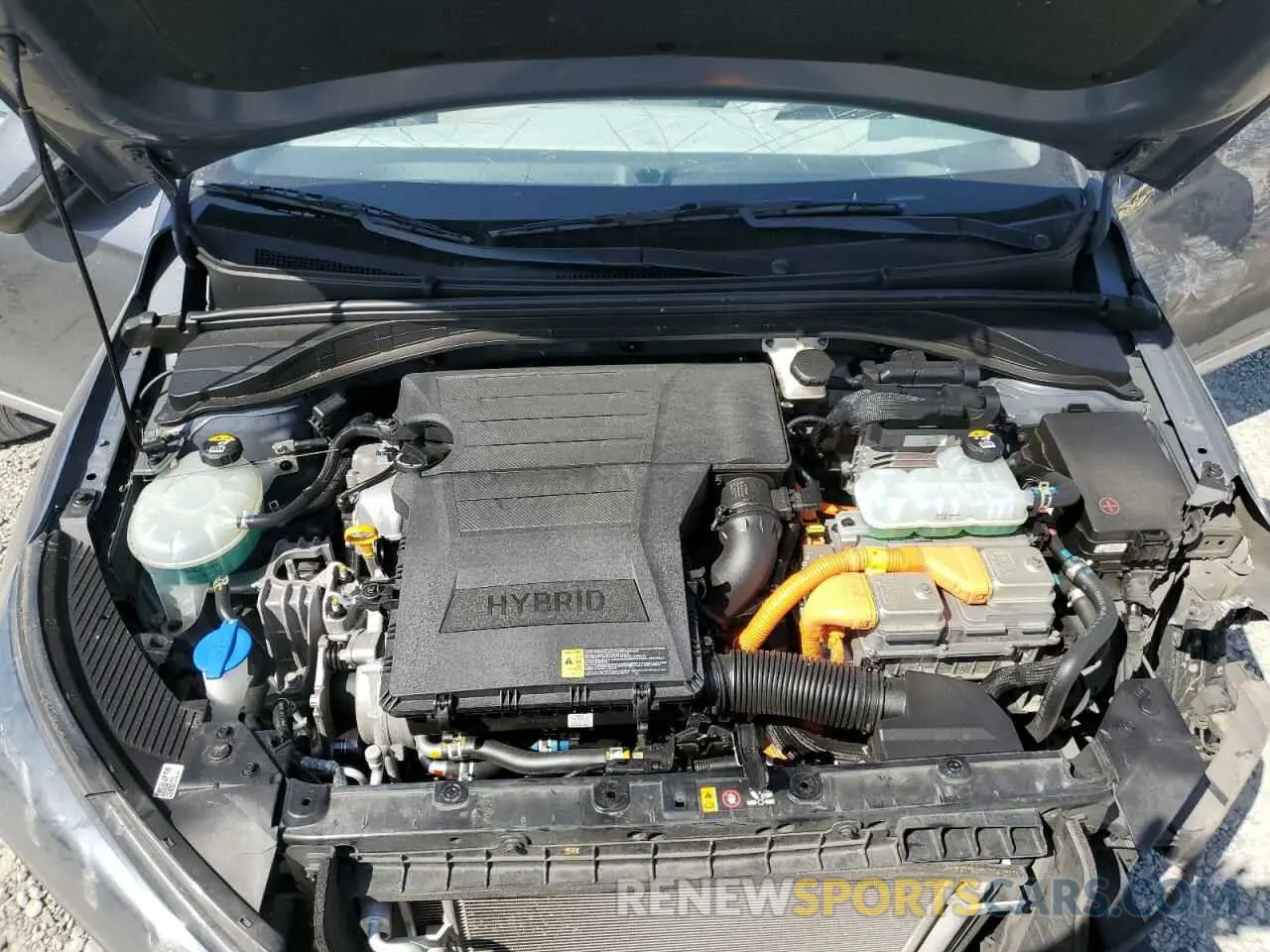 11 Photograph of a damaged car KMHC85LC4LU189530 HYUNDAI IONIQ 2020