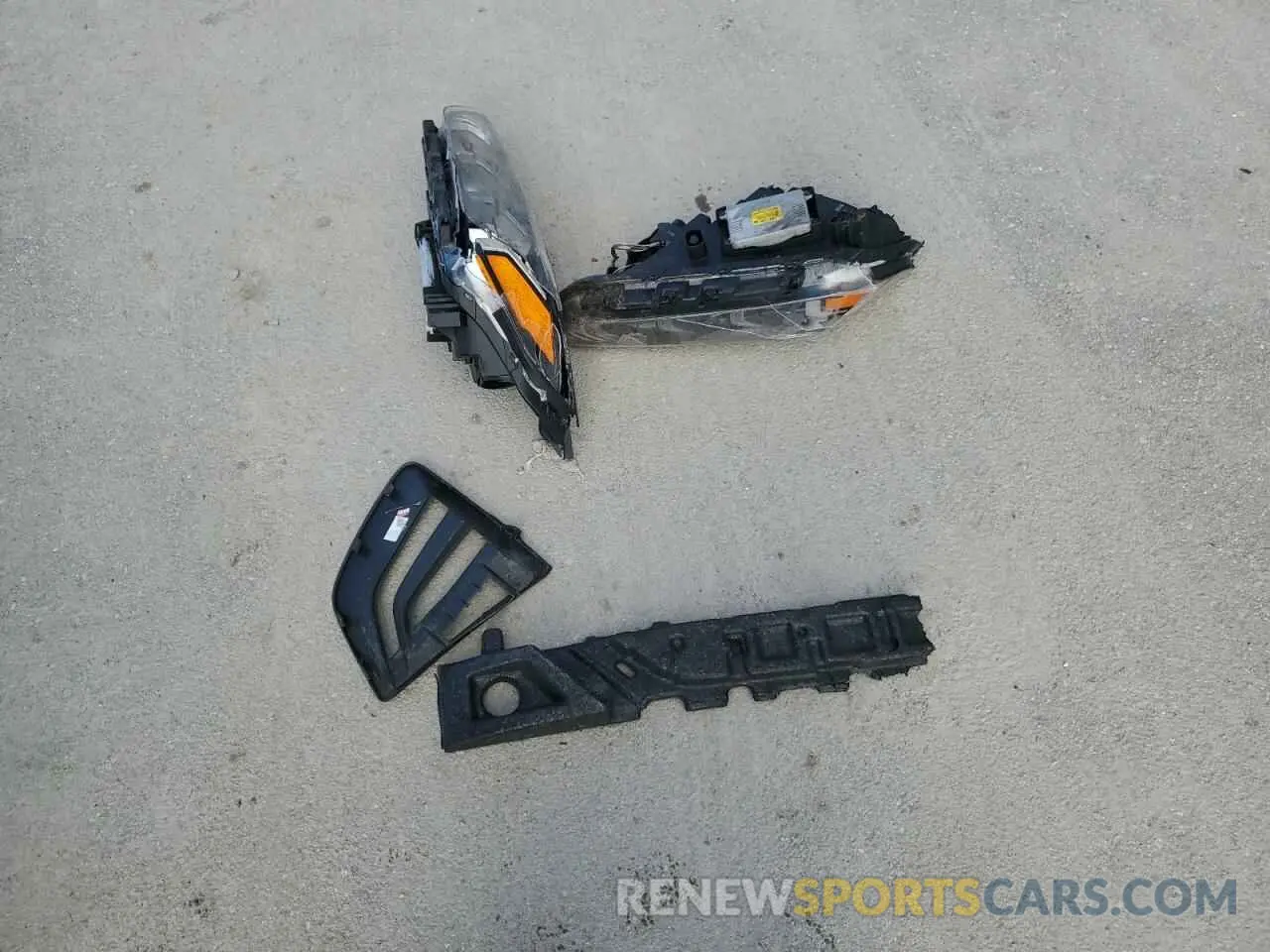 15 Photograph of a damaged car KMHC85LC8LU226305 HYUNDAI IONIQ 2020