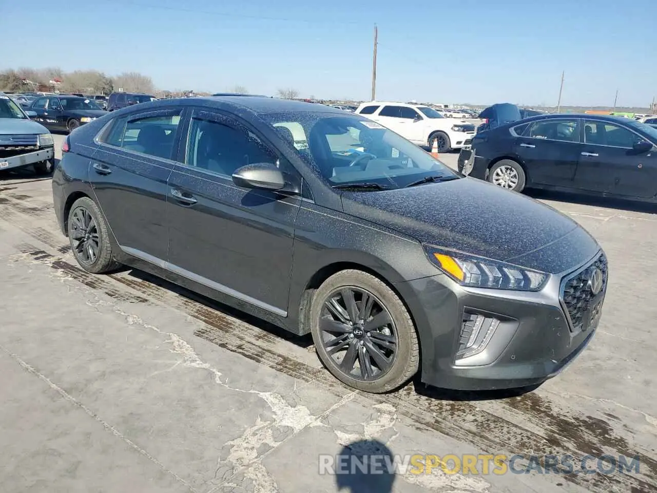 4 Photograph of a damaged car KMHC05LC3MU254280 HYUNDAI IONIQ 2021